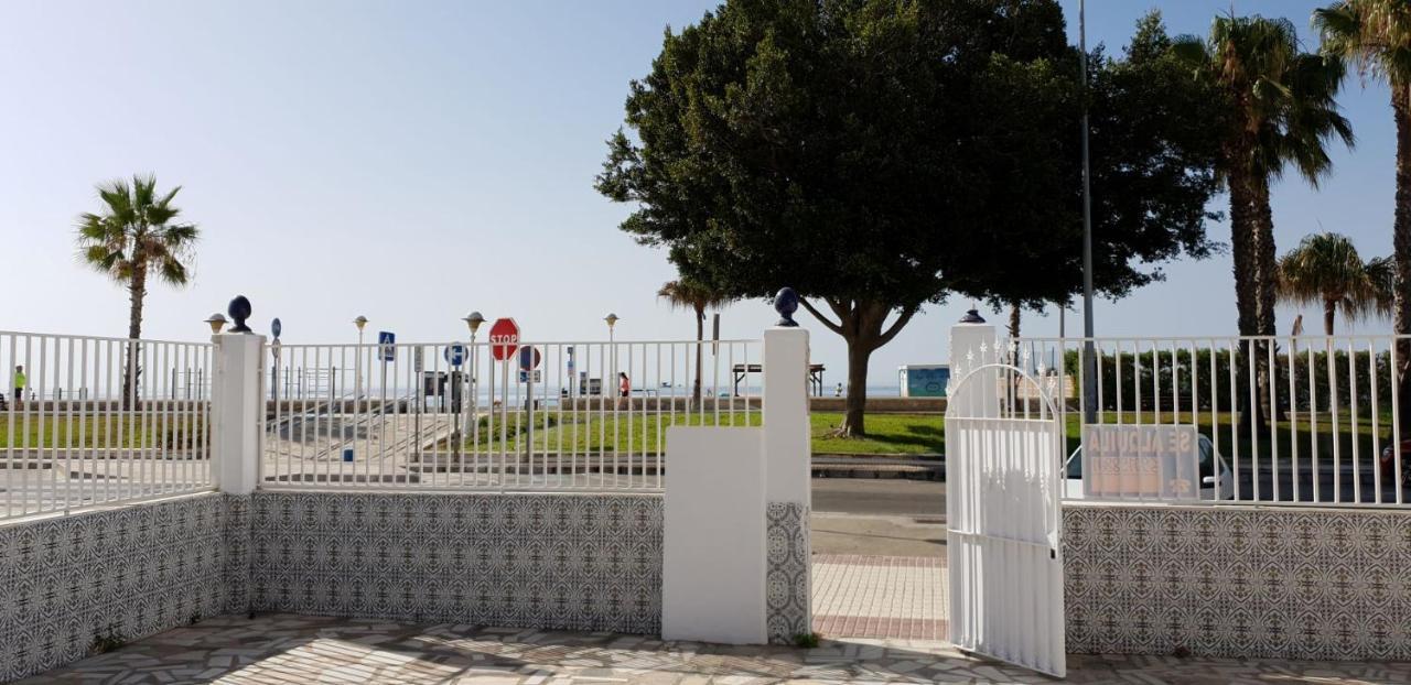 Апартаменты Casa 1ª Linea Paseo Maritimo Торре-дель-Мар Экстерьер фото