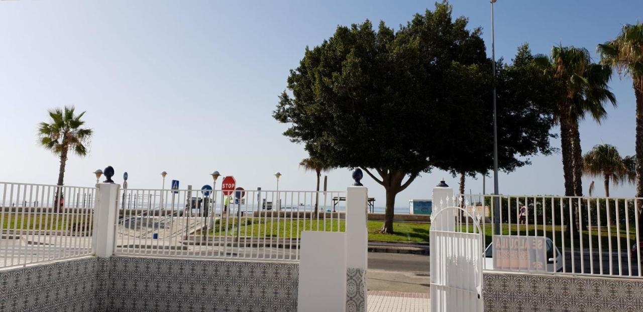 Апартаменты Casa 1ª Linea Paseo Maritimo Торре-дель-Мар Экстерьер фото